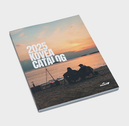 Custom-printed catalog and brochure showcasing professional layout and vibrant colors