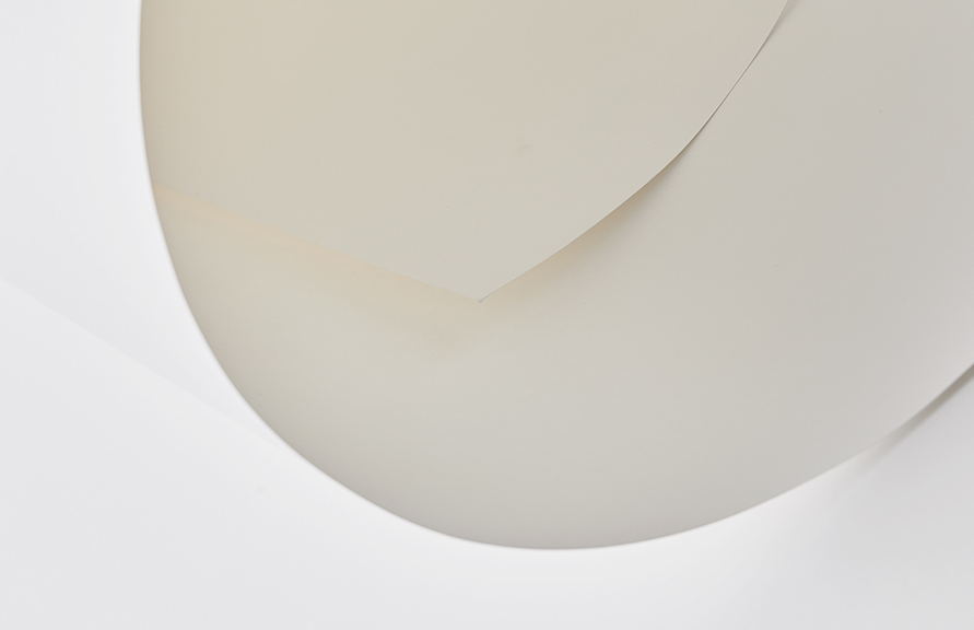 Commonly used white commercial printing paper suitable for high-quality text and image reproduction